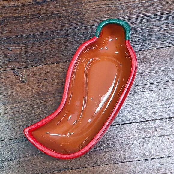 Chili Pepper Shaped Serving Dish - Picture 3 of 5